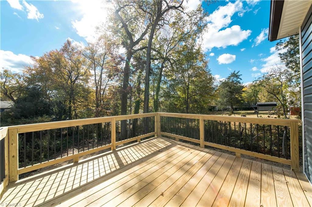 909 Franklin Street Property Photo 19