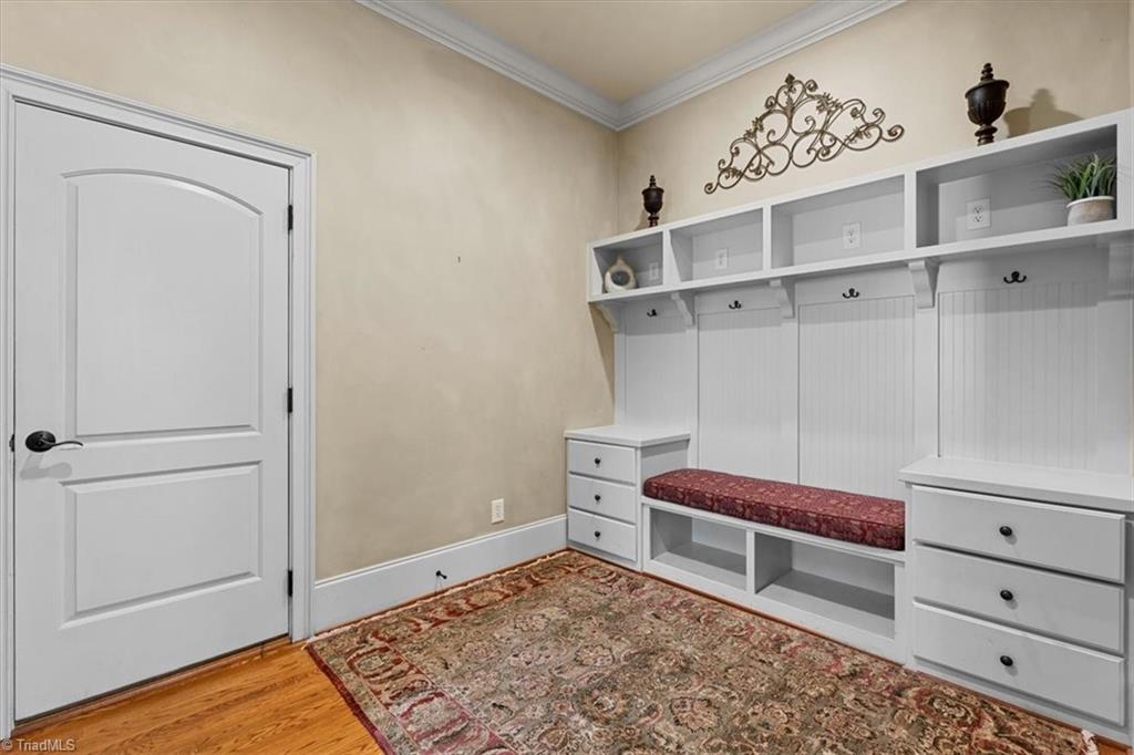 2304 Castleloch Court Property Photo 22