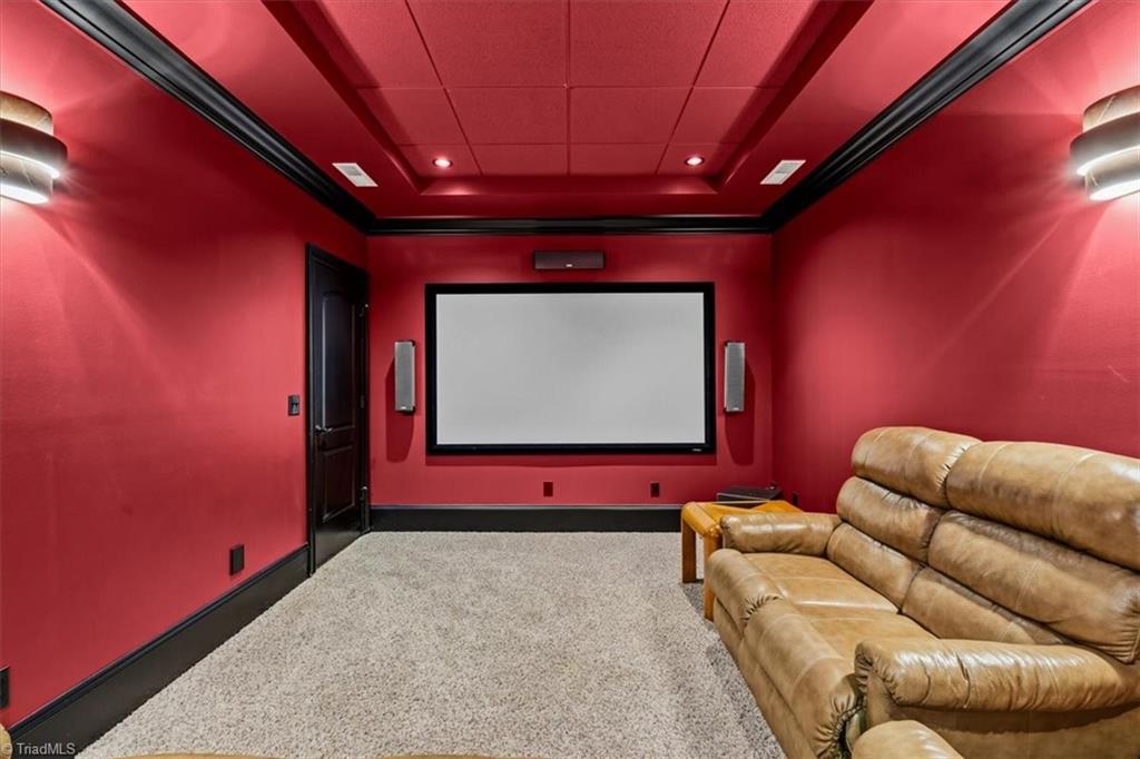 2304 Castleloch Court Property Photo 37