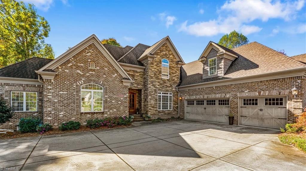 2304 Castleloch Court Property Photo 46