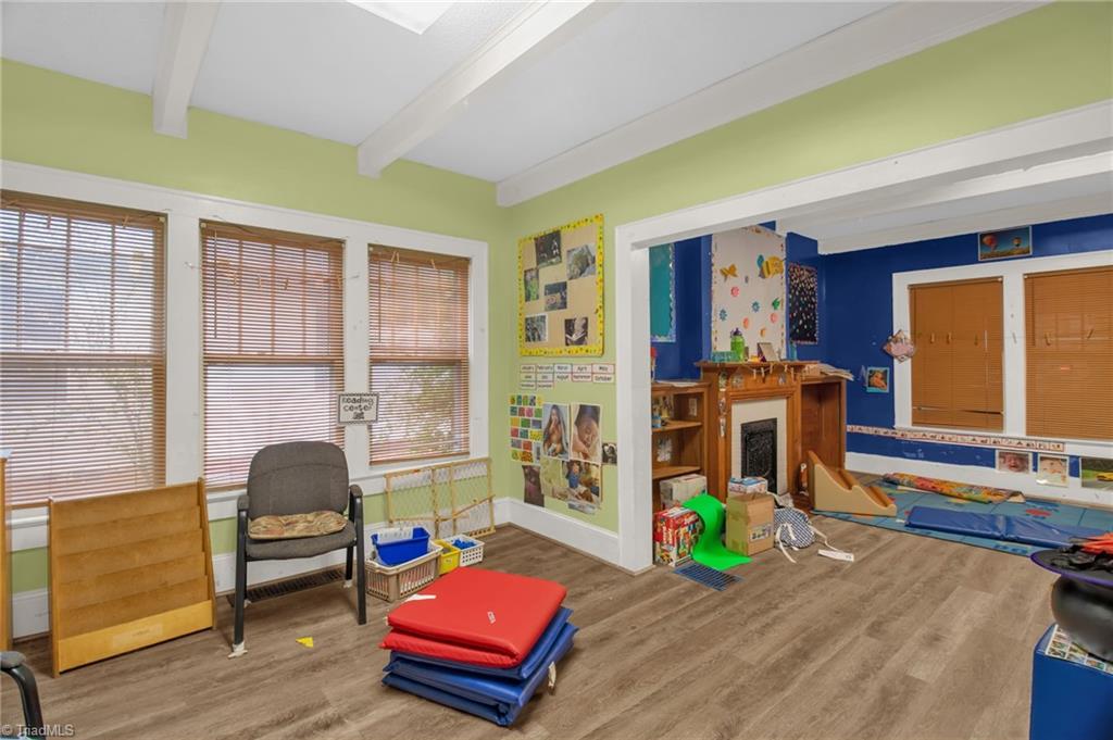 3842 Country Club Road Property Photo 12