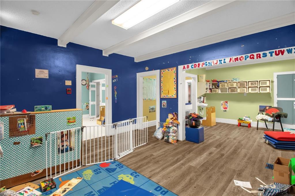 3842 Country Club Road Property Photo 14