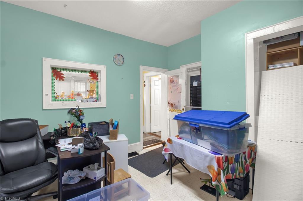 3842 Country Club Road Property Photo 19