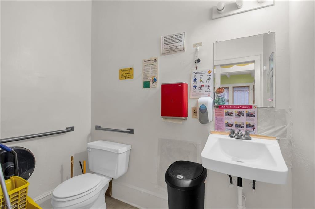 3842 Country Club Road Property Photo 22