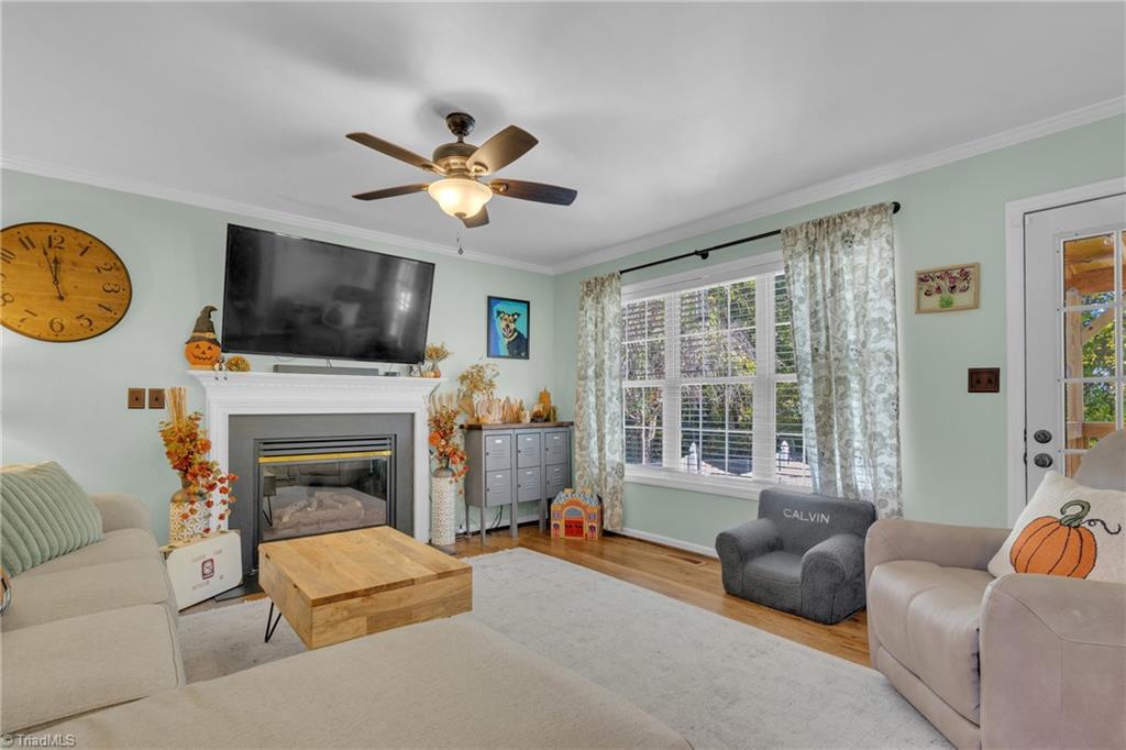 1322 Sherwood Drive Property Photo 9