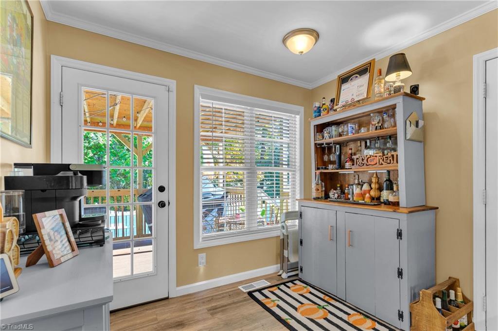 1322 Sherwood Drive Property Photo 16