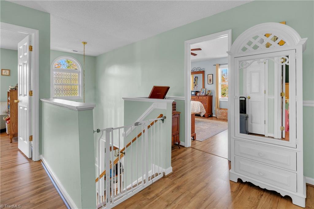 1322 Sherwood Drive Property Photo 21