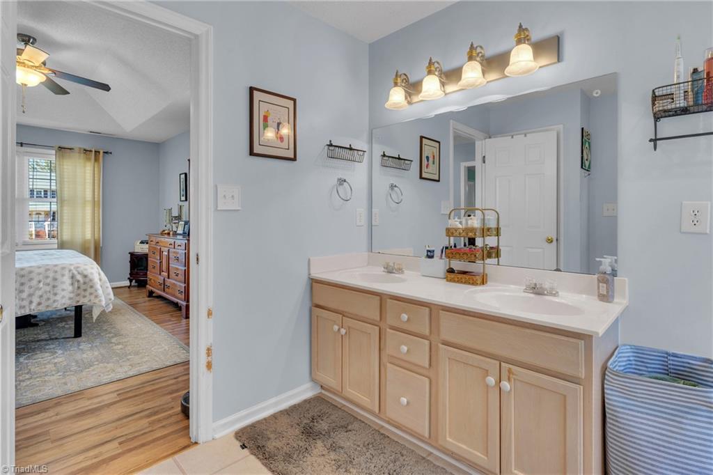 1322 Sherwood Drive Property Photo 25