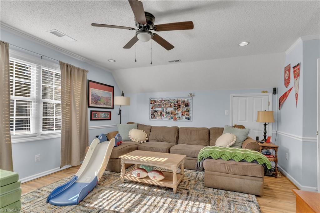 1322 Sherwood Drive Property Photo 36