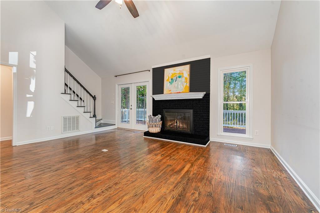 5 Ivy Brook Court Property Photo 6