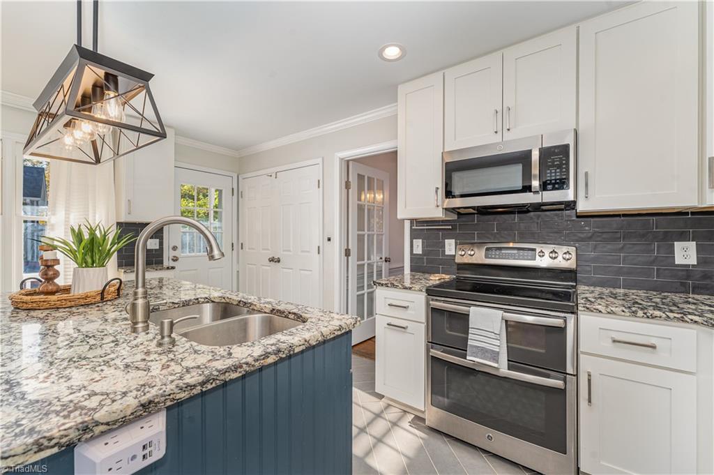 5 Ivy Brook Court Property Photo 10