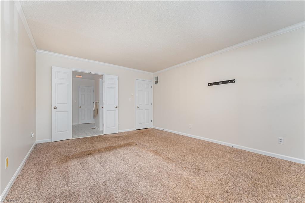 5 Ivy Brook Court Property Photo 13