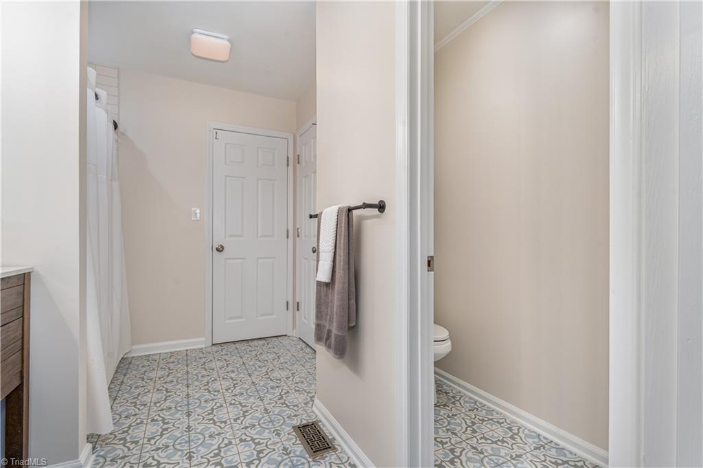 5 Ivy Brook Court Property Photo 15