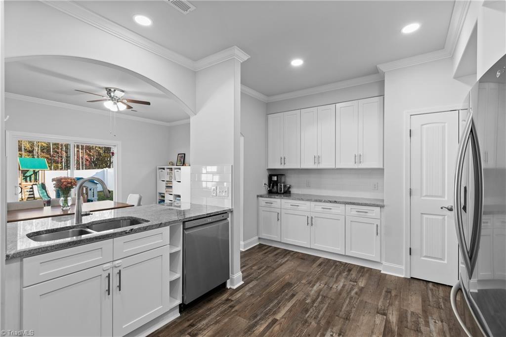 727 Petree Road Property Photo 13