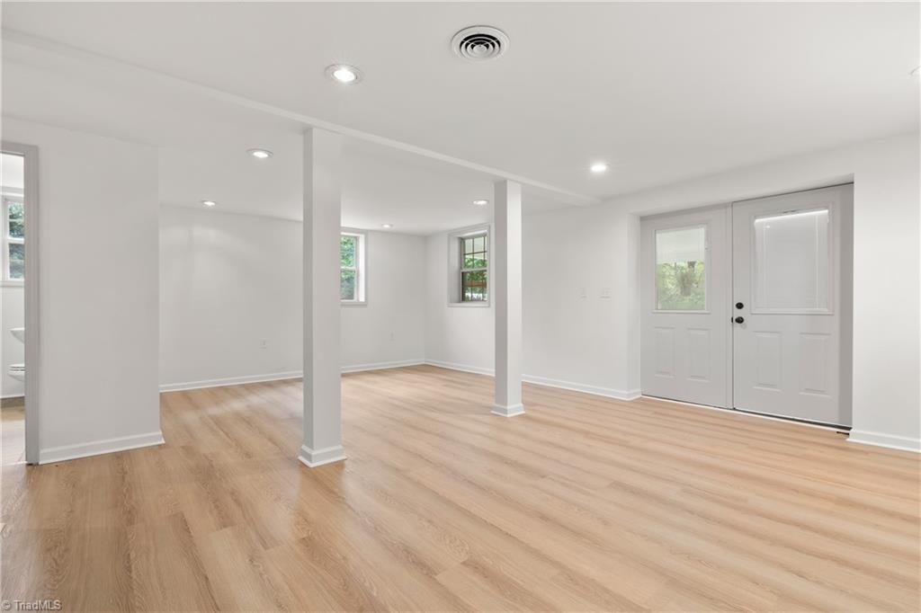 317 Benbow Drive Property Photo 17