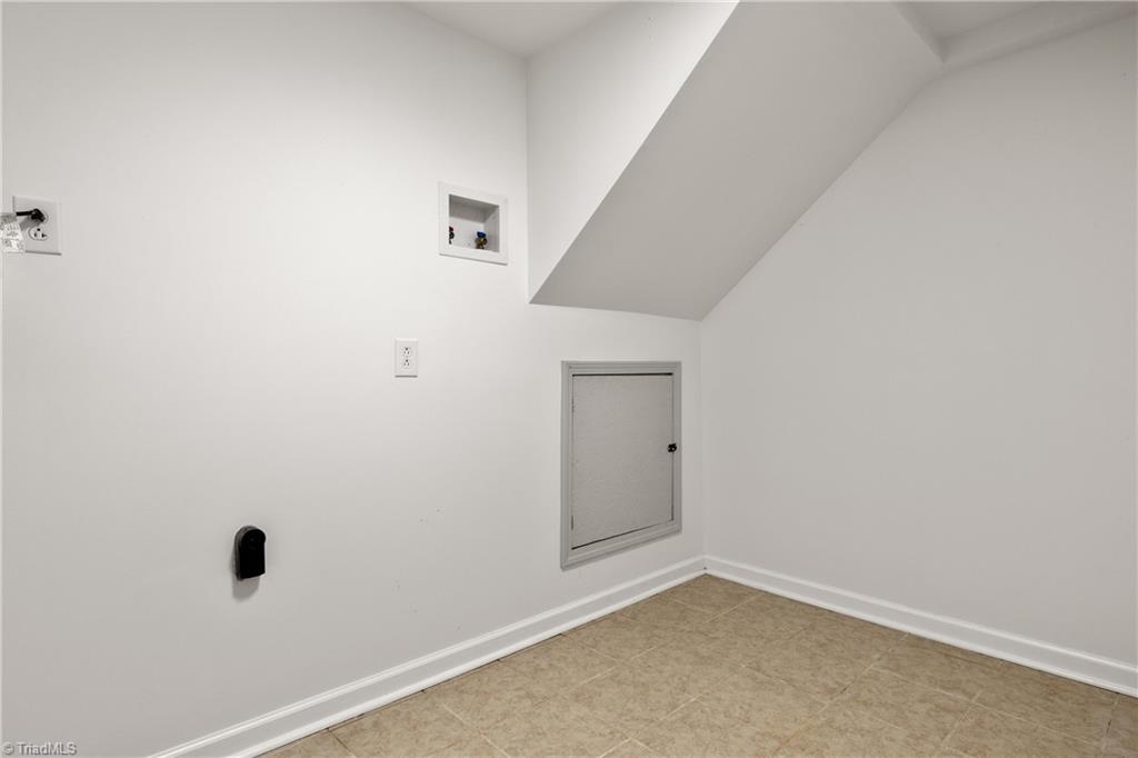 317 Benbow Drive Property Photo 19