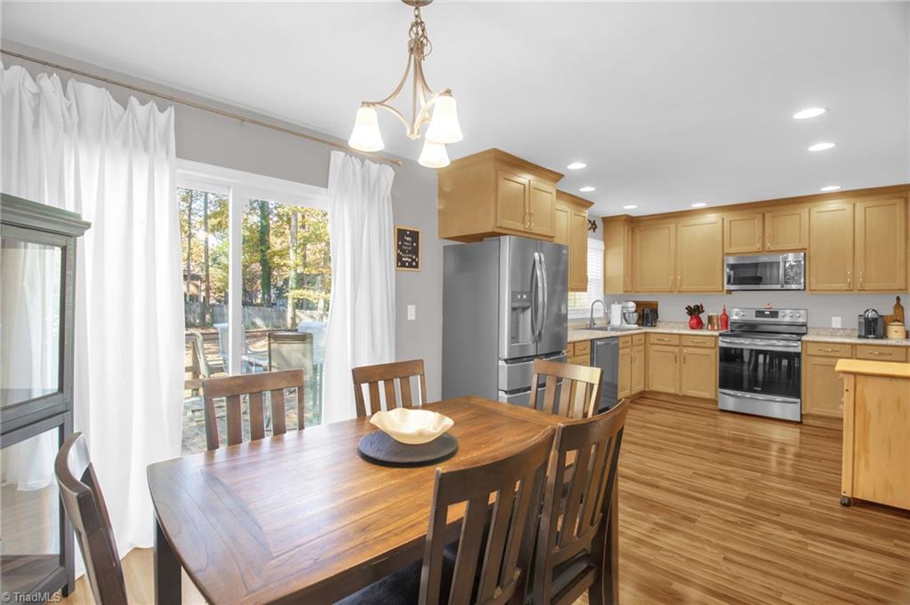 521 Dogwood Circle Property Photo 12