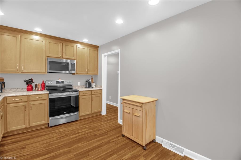 521 Dogwood Circle Property Photo 15