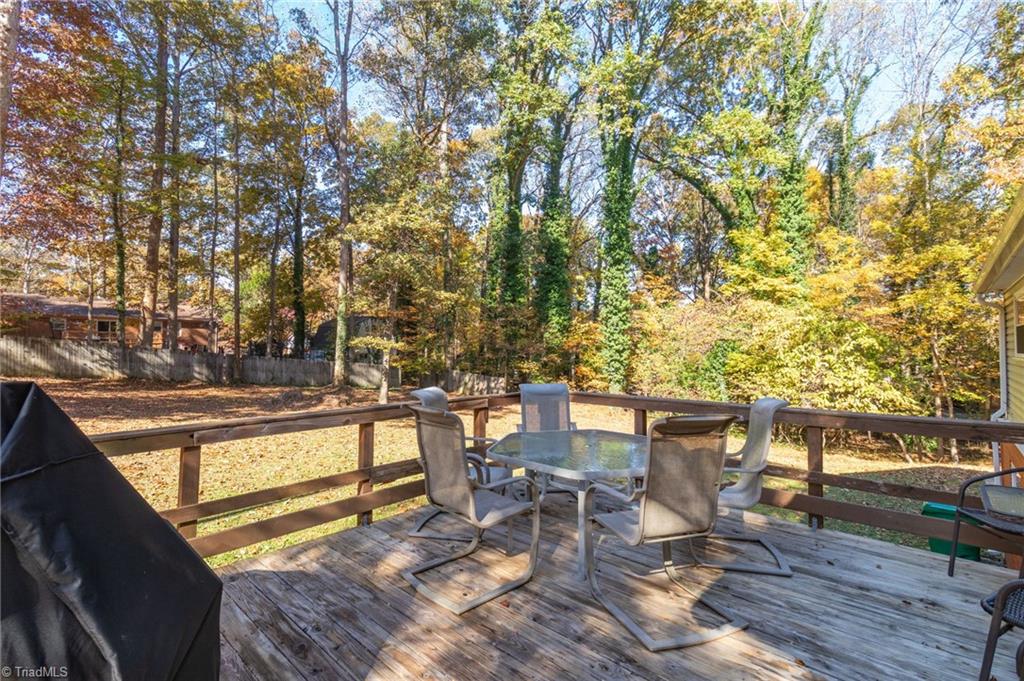 521 Dogwood Circle Property Photo 30