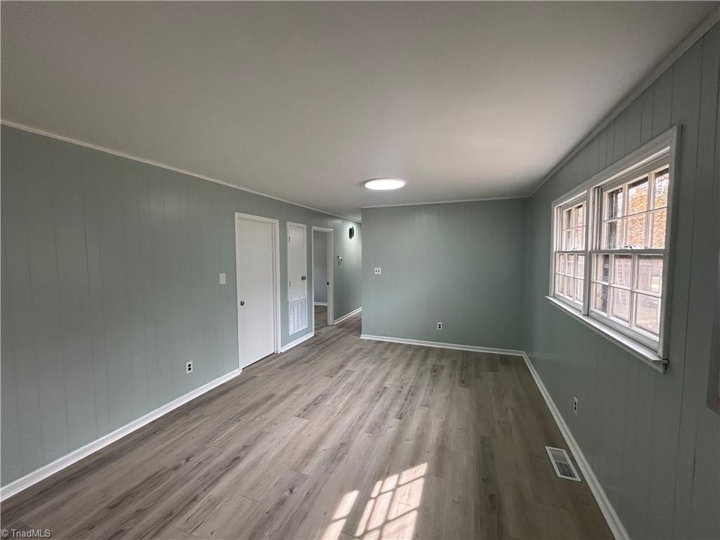 3598 Robindale Drive Property Photo 12