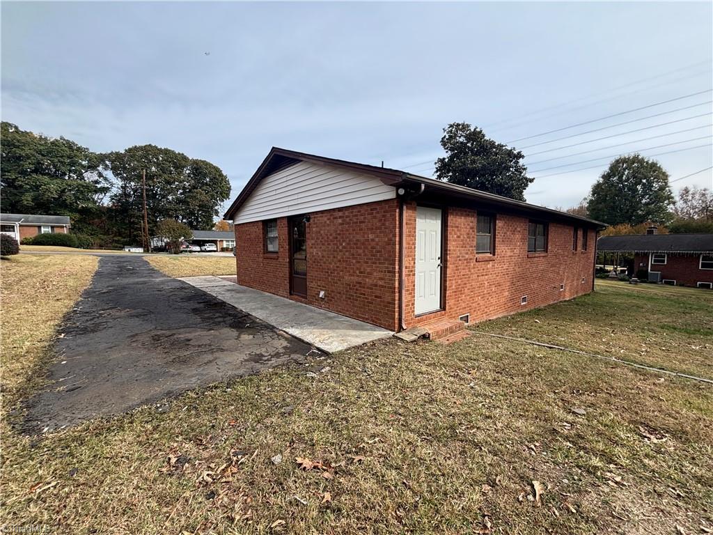 3598 Robindale Drive Property Photo 22