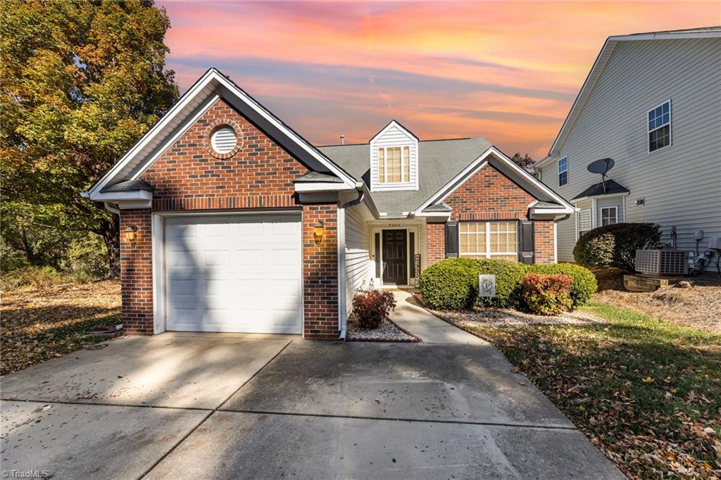 4303 River Bluff Terrace Property Photo 2