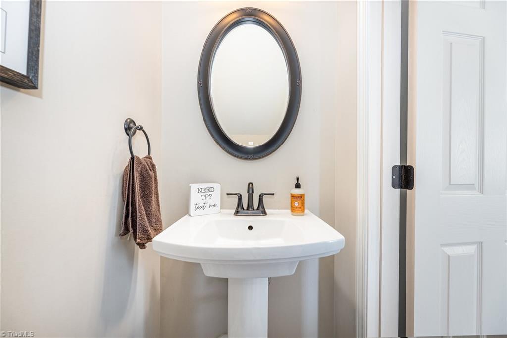 4303 River Bluff Terrace Property Photo 9