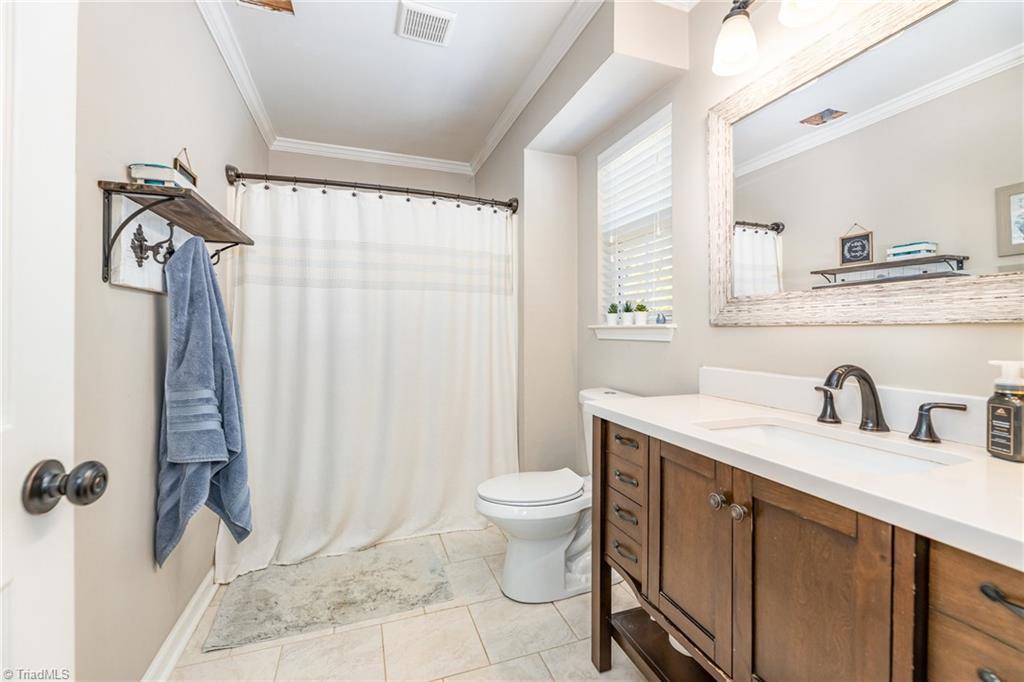 4303 River Bluff Terrace Property Photo 14