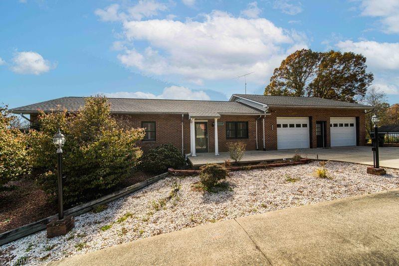 1802 Slate Road Property Photo 3