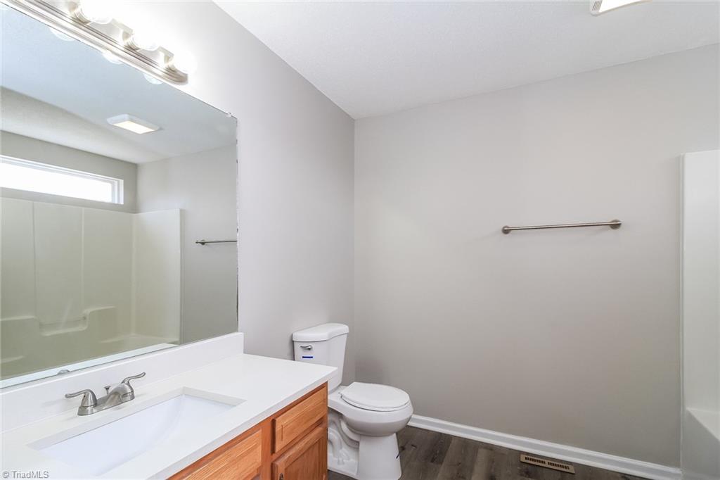 490 Mae Stone Drive Property Photo 8