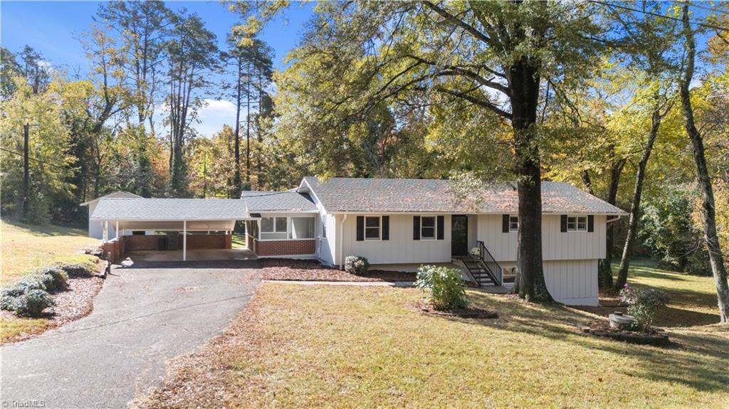 5712 Tomahawk Road Property Photo 1