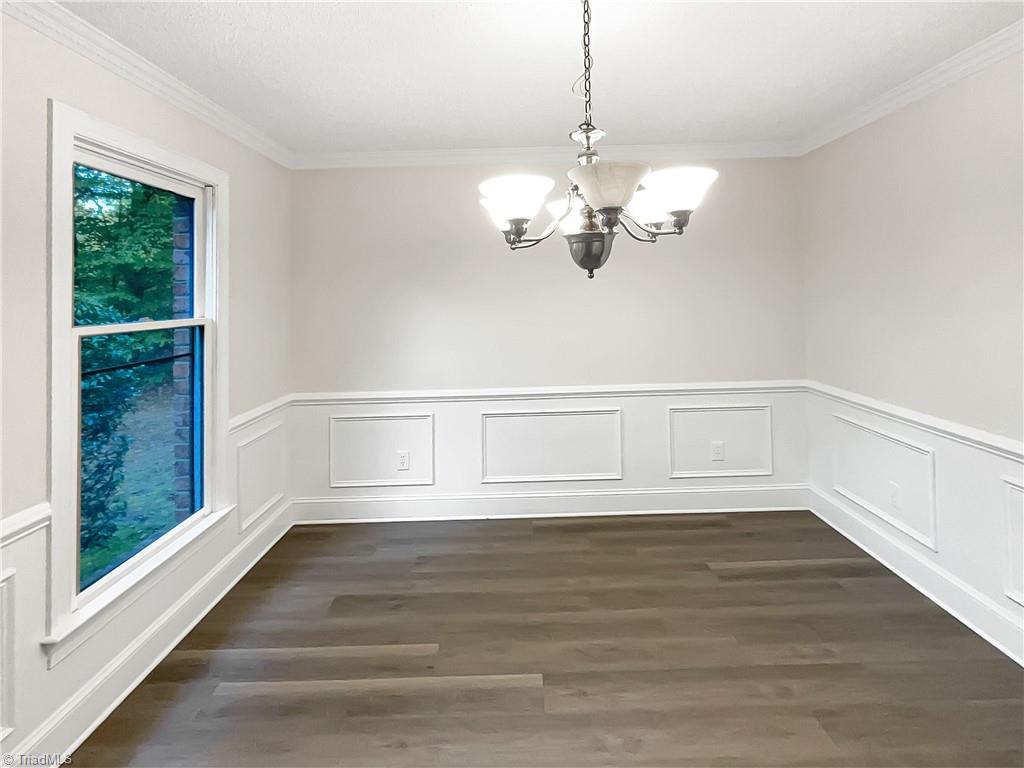 605 Doe Run Drive Property Photo 8