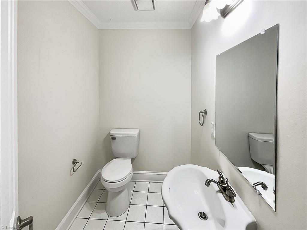 605 Doe Run Drive Property Photo 12