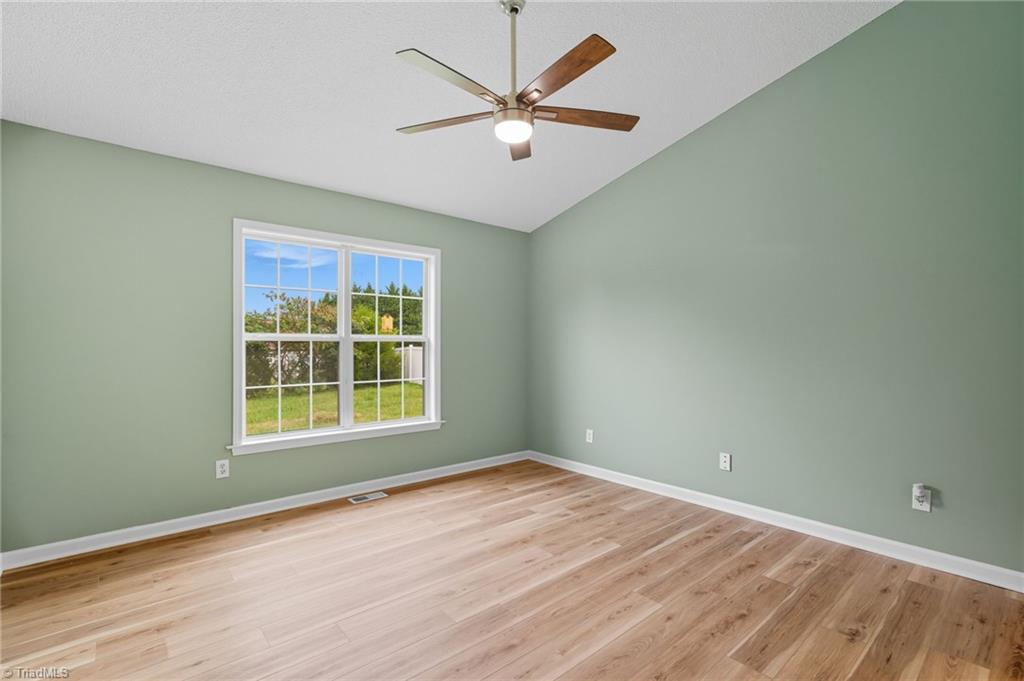 515 Paul Kennedy Road Property Photo 12