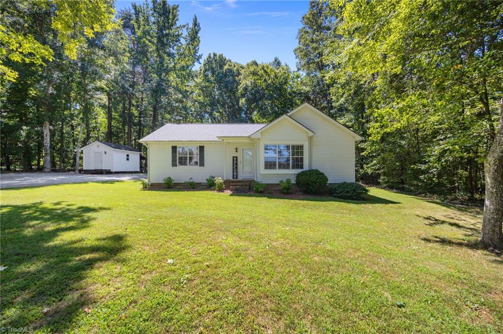 2819 John Lewis Road Property Photo 1