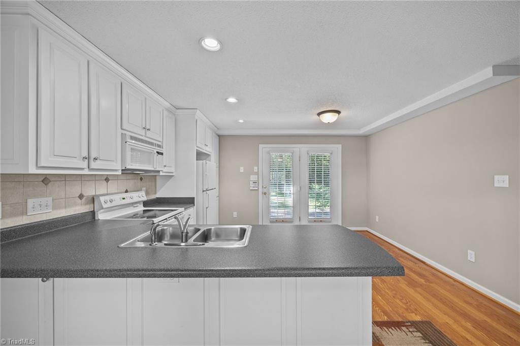 2819 John Lewis Road Property Photo 6