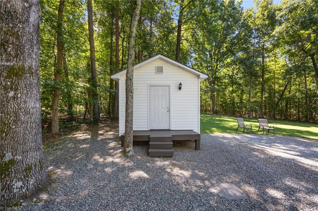 2819 John Lewis Road Property Photo 30