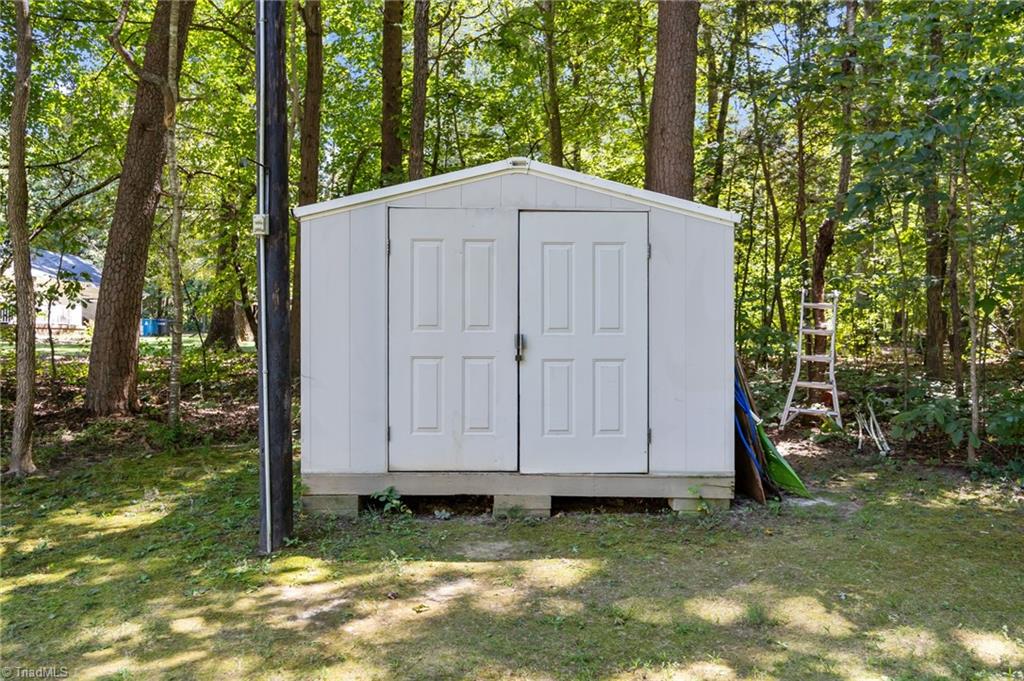 2819 John Lewis Road Property Photo 33