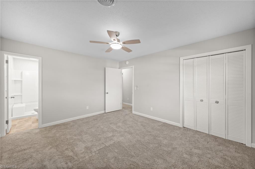 2702 Peace Haven Drive Property Photo 10