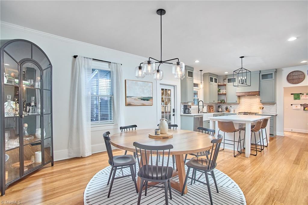 130 N Poplar Street Property Photo 8