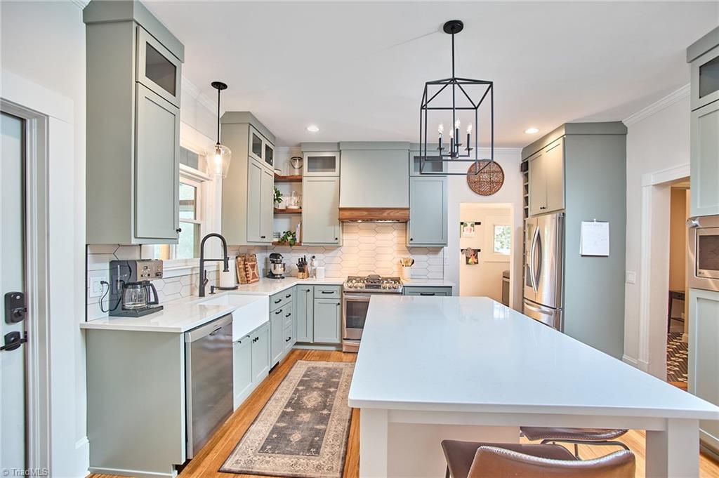 130 N Poplar Street Property Photo 9