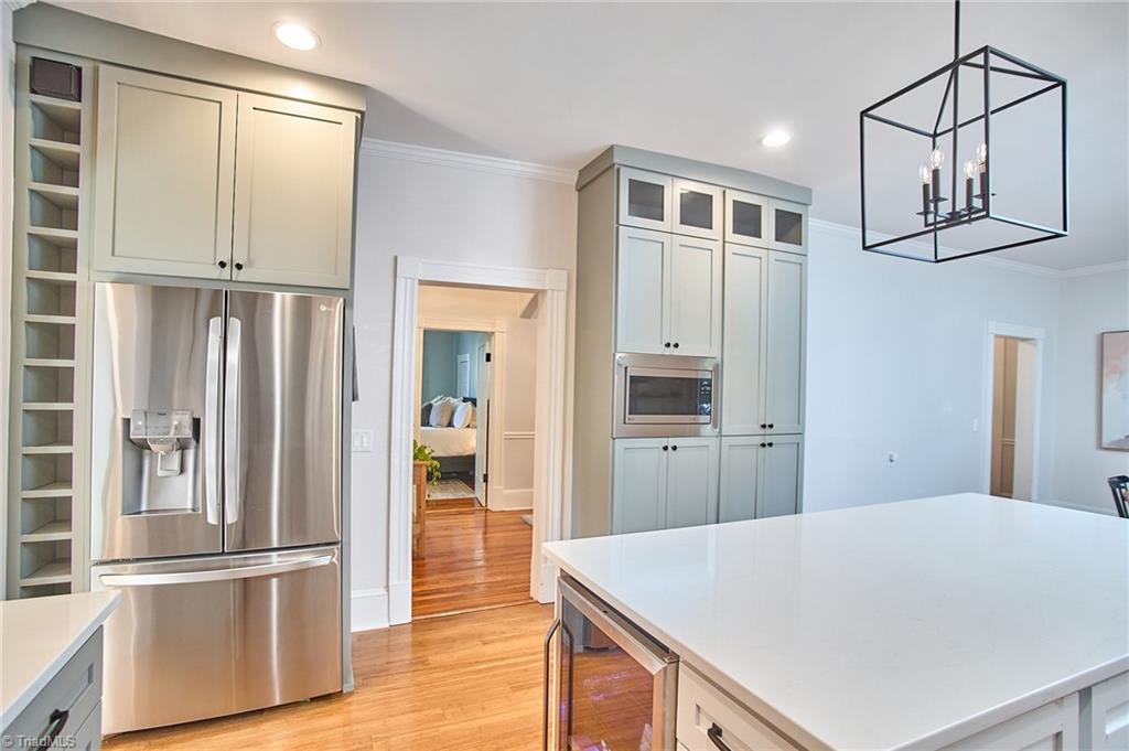 130 N Poplar Street Property Photo 11