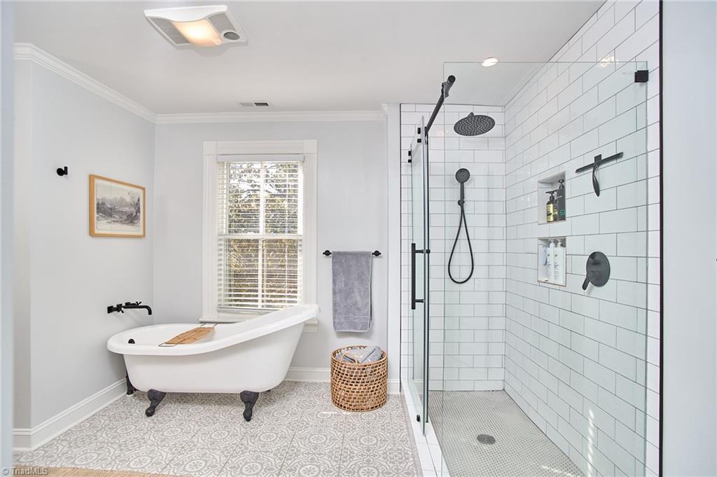 130 N Poplar Street Property Photo 20