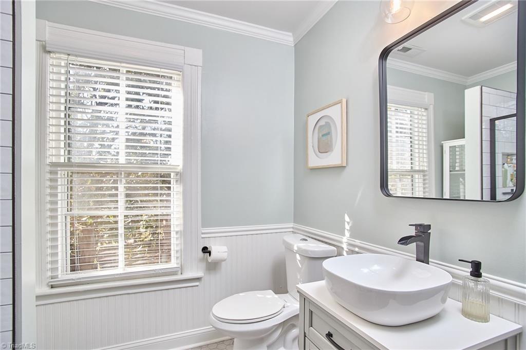 130 N Poplar Street Property Photo 22