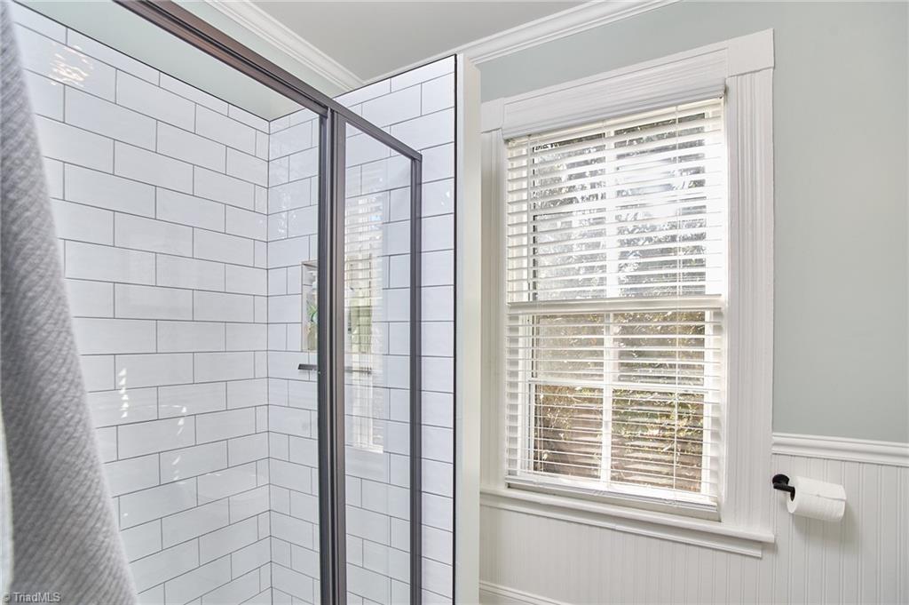 130 N Poplar Street Property Photo 23