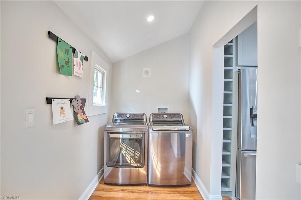 130 N Poplar Street Property Photo 27