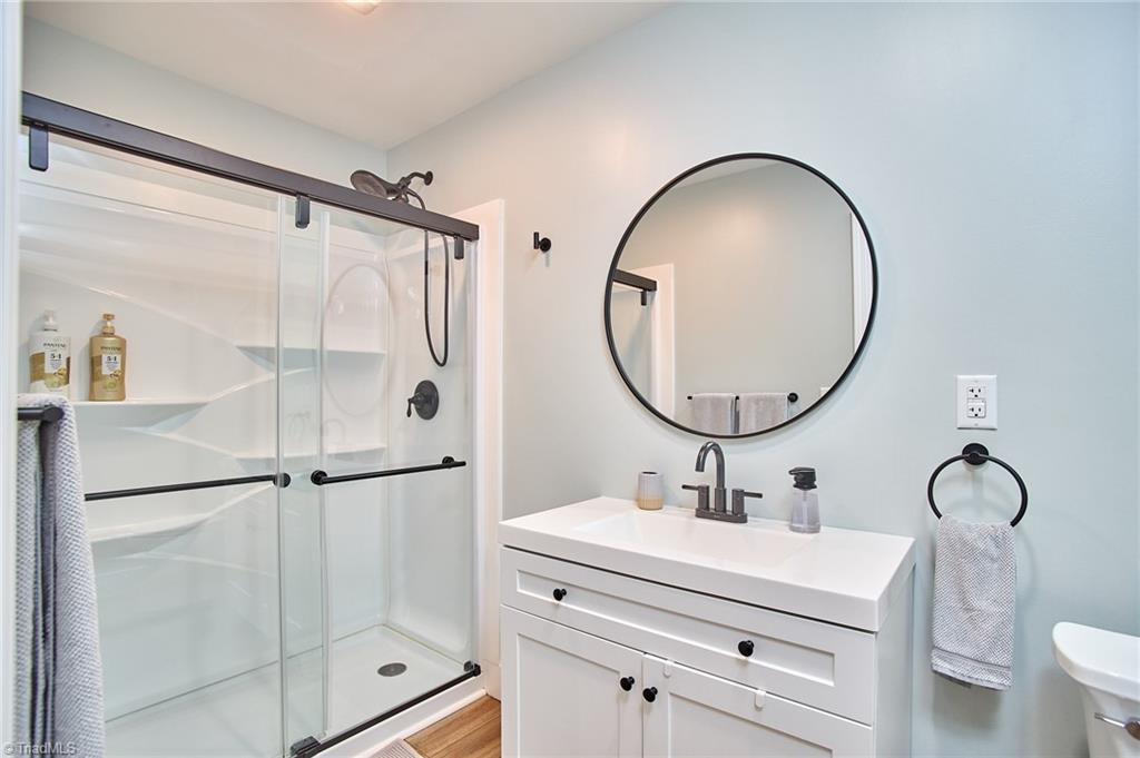 130 N Poplar Street Property Photo 33