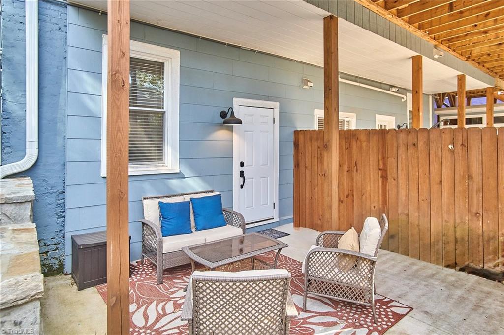 130 N Poplar Street Property Photo 34