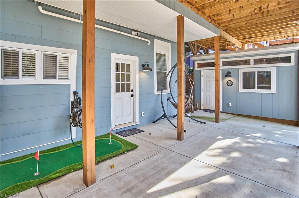 130 N Poplar Street Property Photo 42