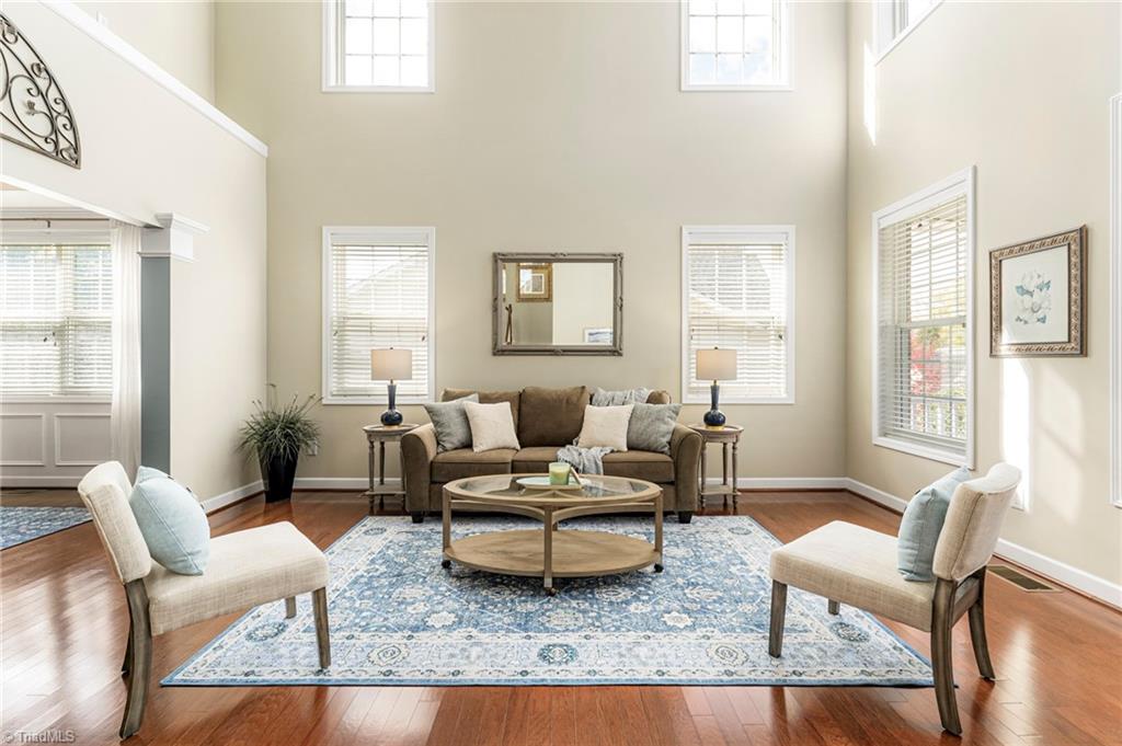 5440 Stone Crossing Drive Property Photo 7